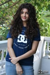 Ritika Singh Latest Photo Gallery